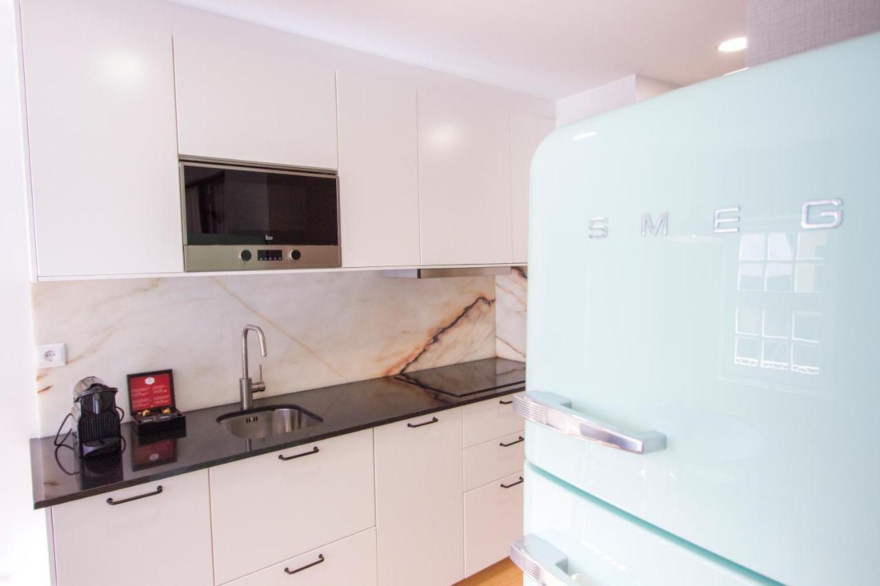 Santa Luzia Apartments By Guestify กิมาไรส์ ภายนอก รูปภาพ