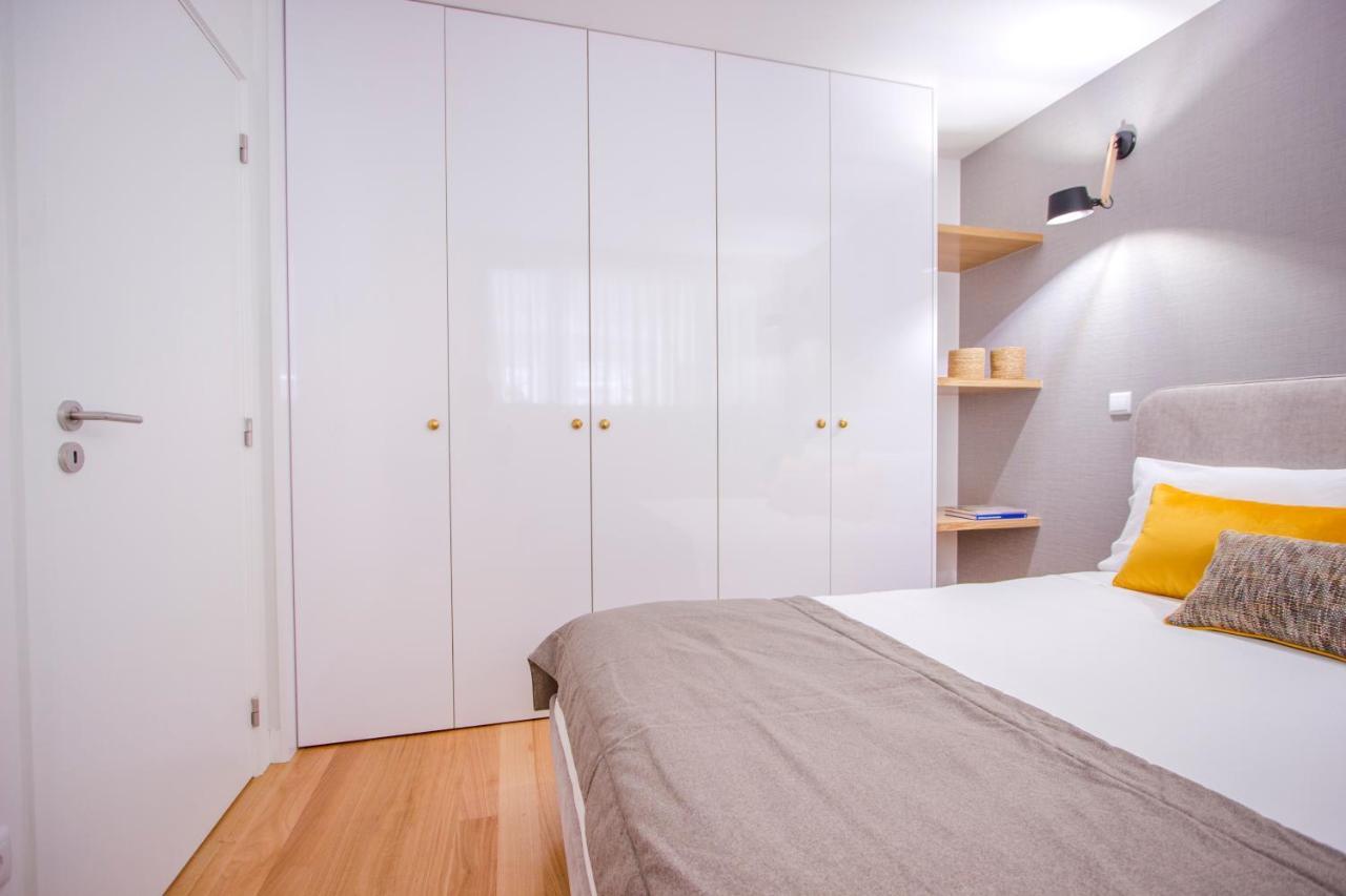 Santa Luzia Apartments By Guestify กิมาไรส์ ภายนอก รูปภาพ